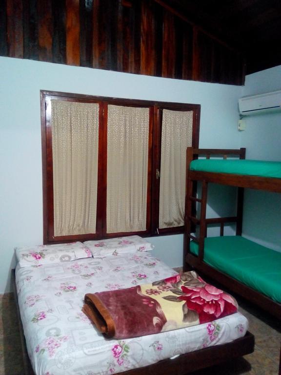 Iguazu Rey Hostel Puerto Iguazu Bagian luar foto