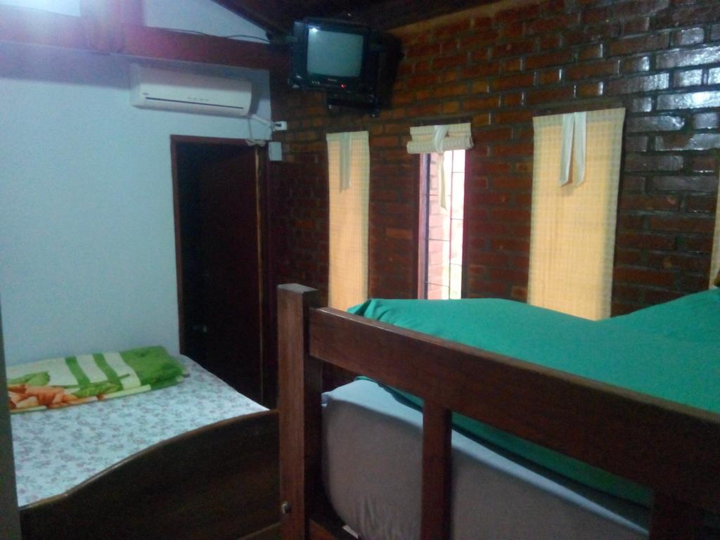 Iguazu Rey Hostel Puerto Iguazu Bagian luar foto