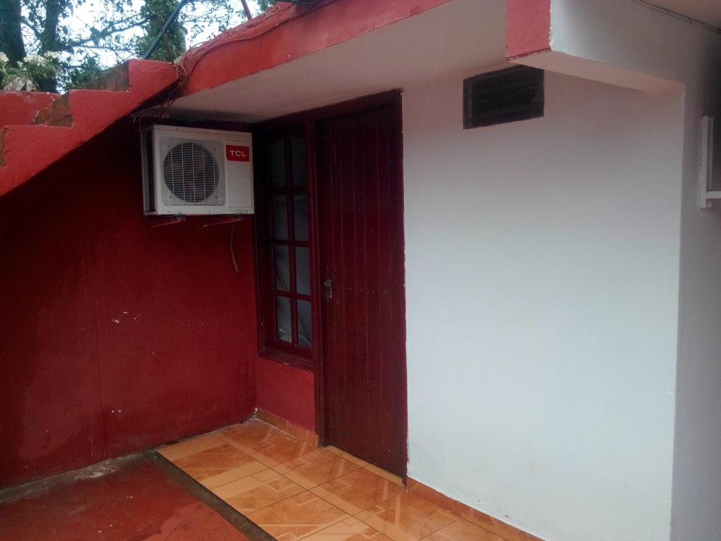 Iguazu Rey Hostel Puerto Iguazu Bagian luar foto