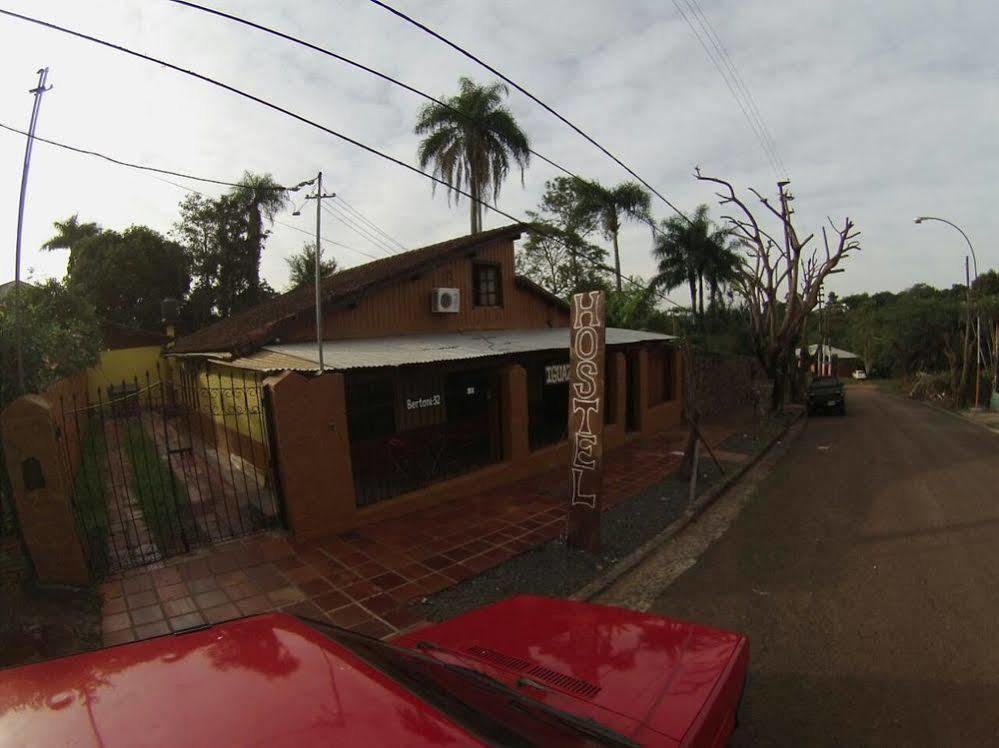 Iguazu Rey Hostel Puerto Iguazu Bagian luar foto