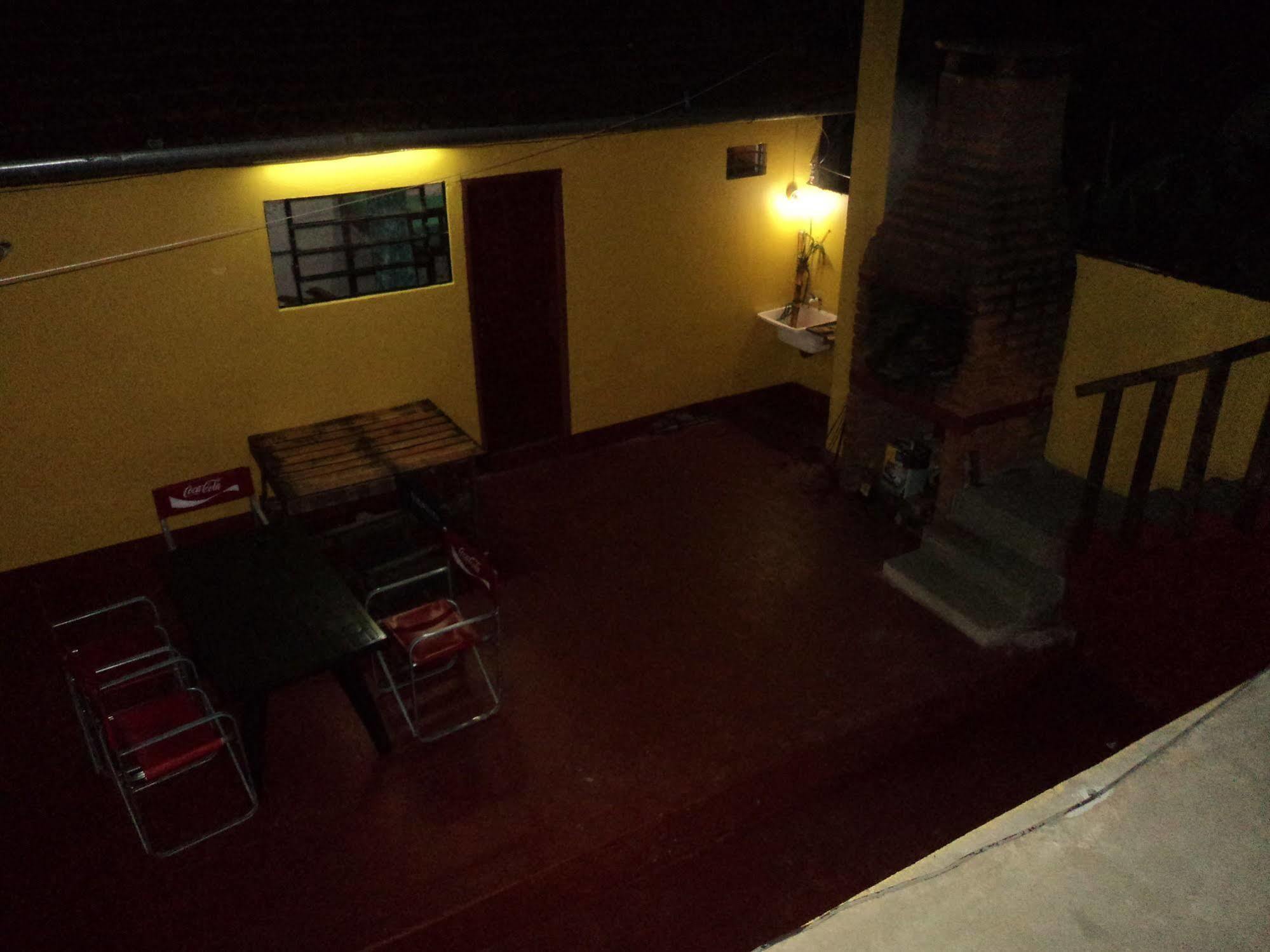 Iguazu Rey Hostel Puerto Iguazu Bagian luar foto
