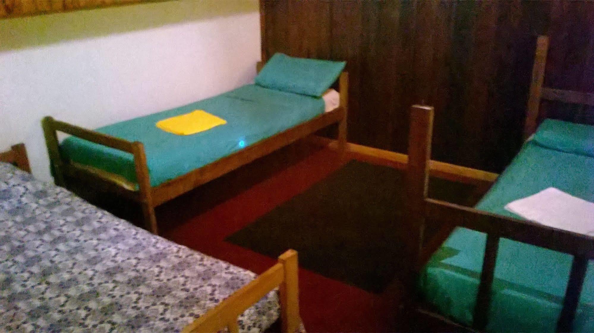Iguazu Rey Hostel Puerto Iguazu Bagian luar foto