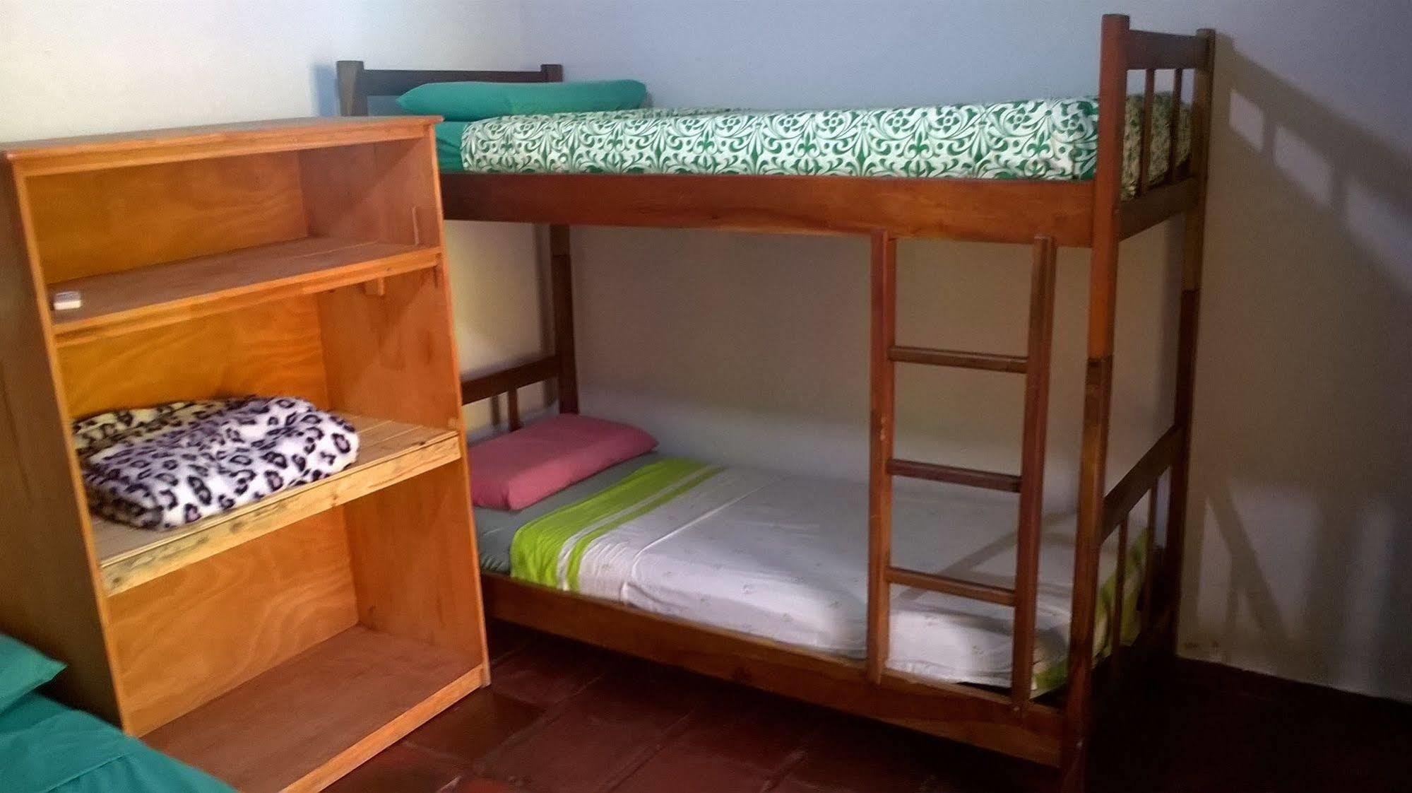 Iguazu Rey Hostel Puerto Iguazu Bagian luar foto